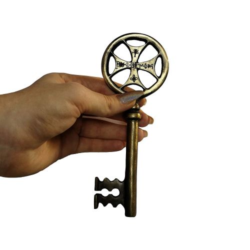Maltese Cross Skeleton Key,Large,6.37 inch,Solid Brass,Engraved,Church Monastery key